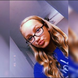 Meet your Posher, Kaitlyn